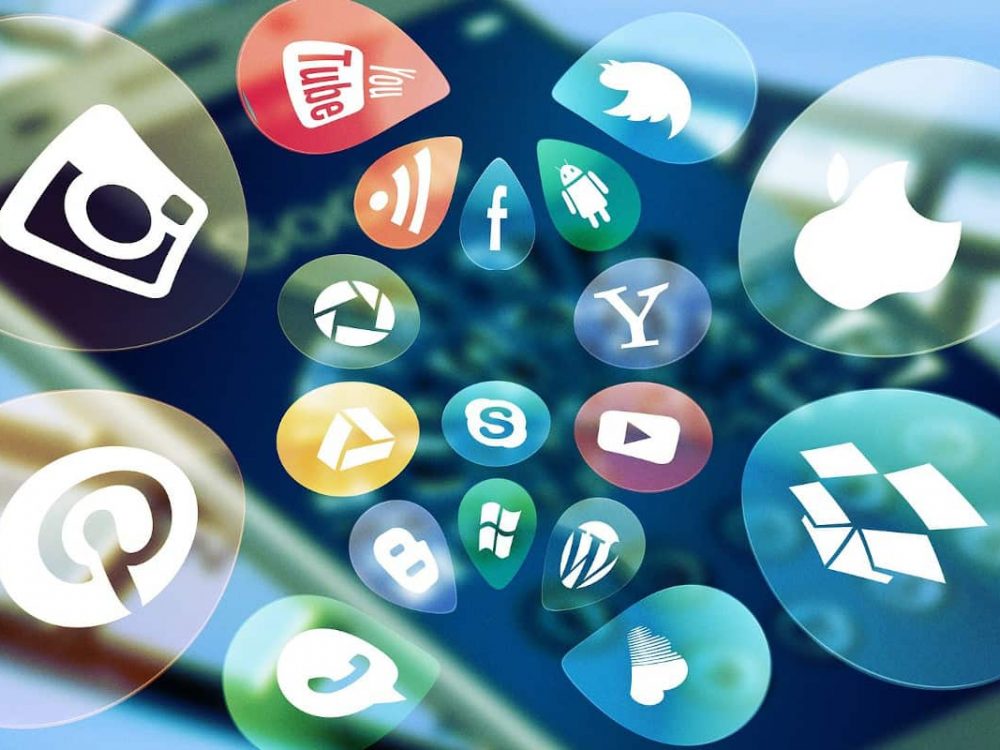 partage-presence-reseaux-sociaux partage-presence-reseaux-sociaux